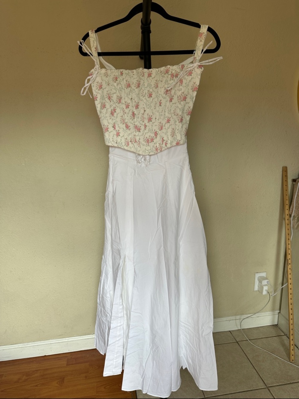 House of CB Clarabelle rose Print corset Detachable Corset‎ Midi size XS NWOT - Picture 10 of 16